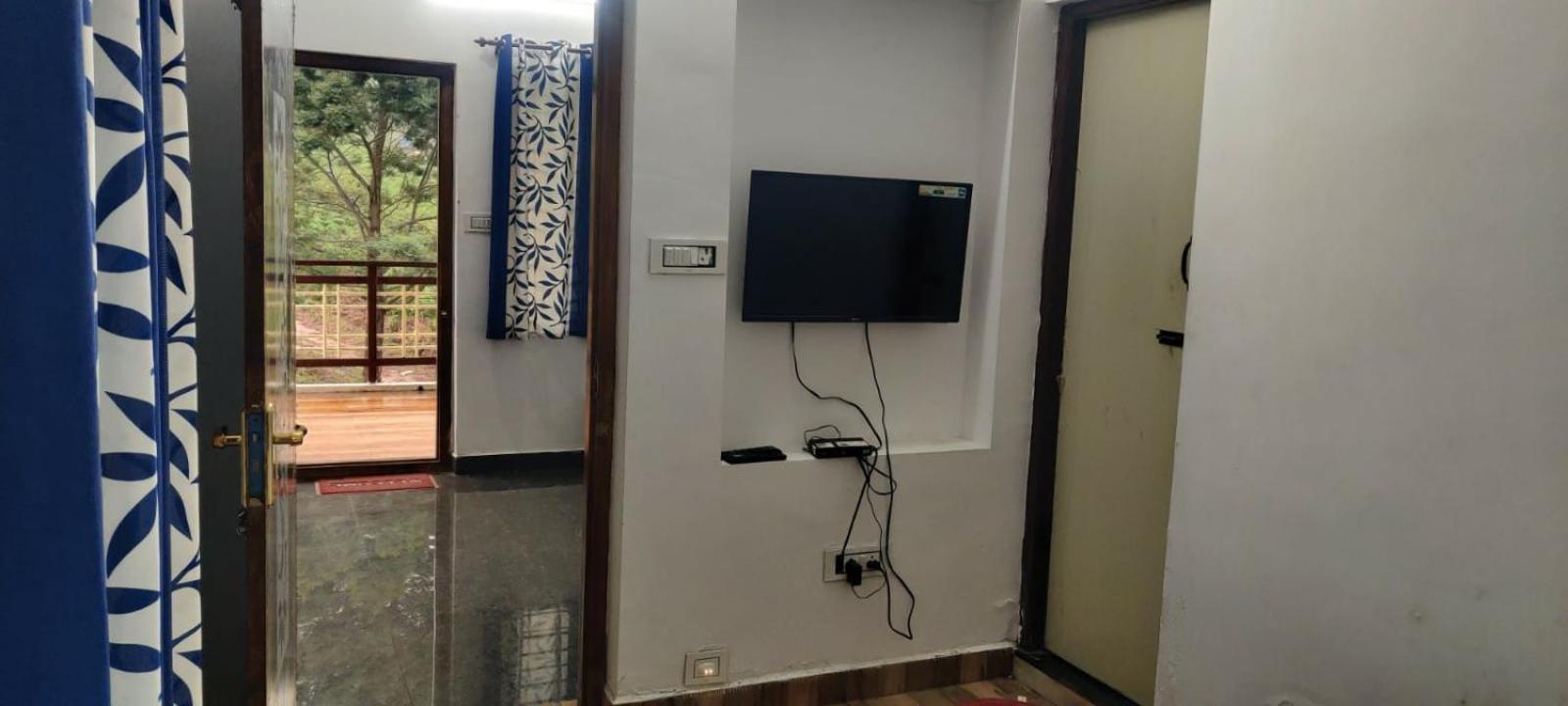 Sandy 4 Bhk Homestay - Only Adults Allowed Утакаманд Экстерьер фото
