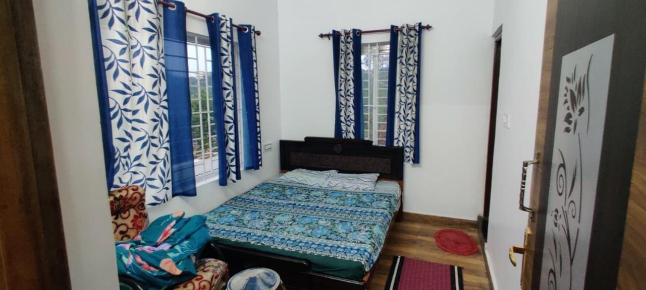 Sandy 4 Bhk Homestay - Only Adults Allowed Утакаманд Экстерьер фото